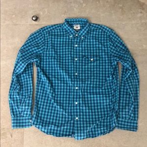Slim fit button up shirt - men’s size - Large